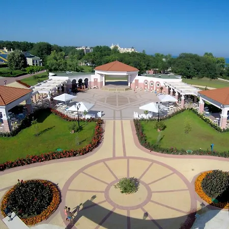 Resort Duni Pelican 4*