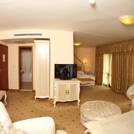 Duni Pelican Resort 4*